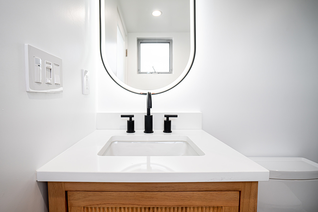 Hallwa Bathroom-remodeling in Santa-Monica, Vanity and LED mirror