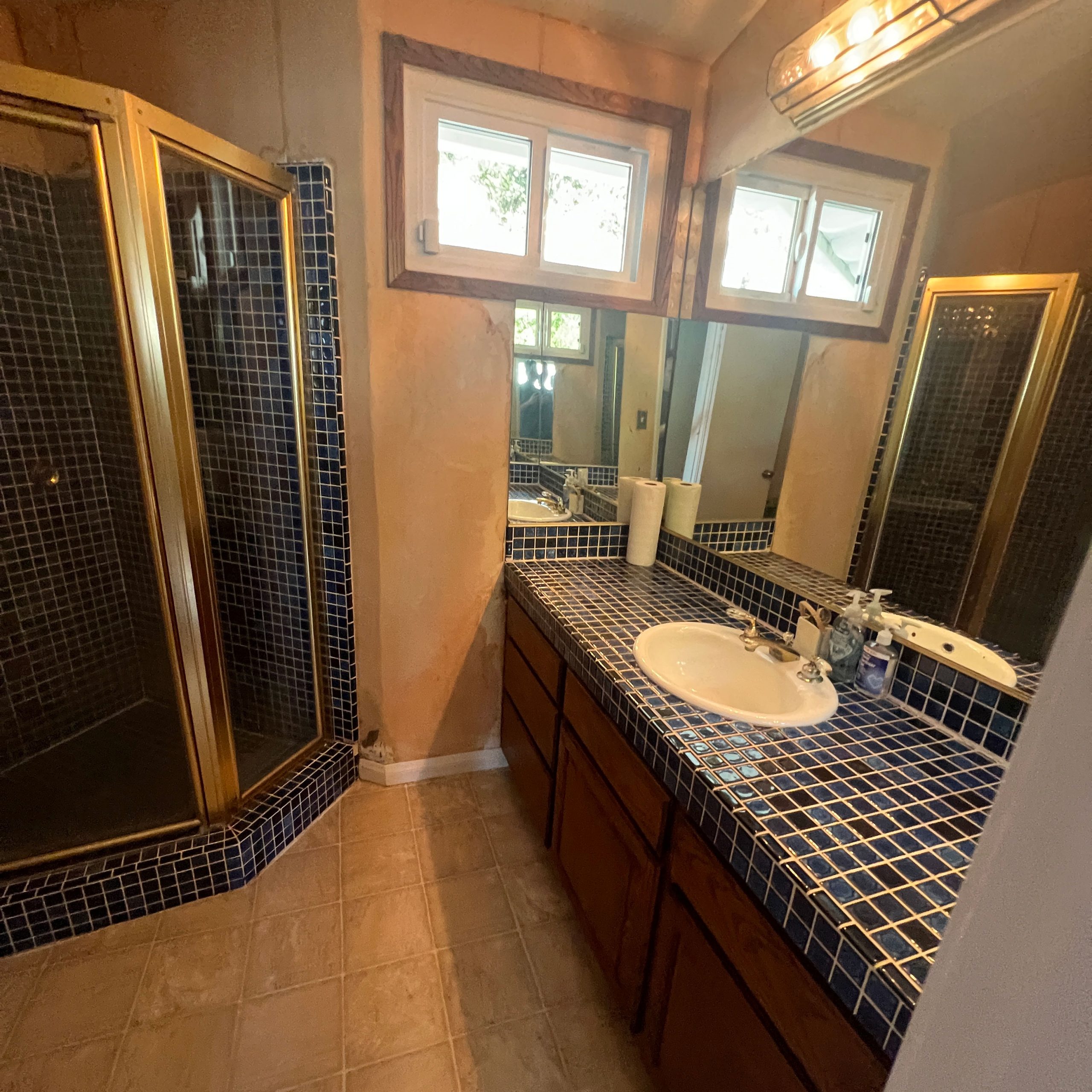 Pacific Palisades Bathroom Before Remodeling