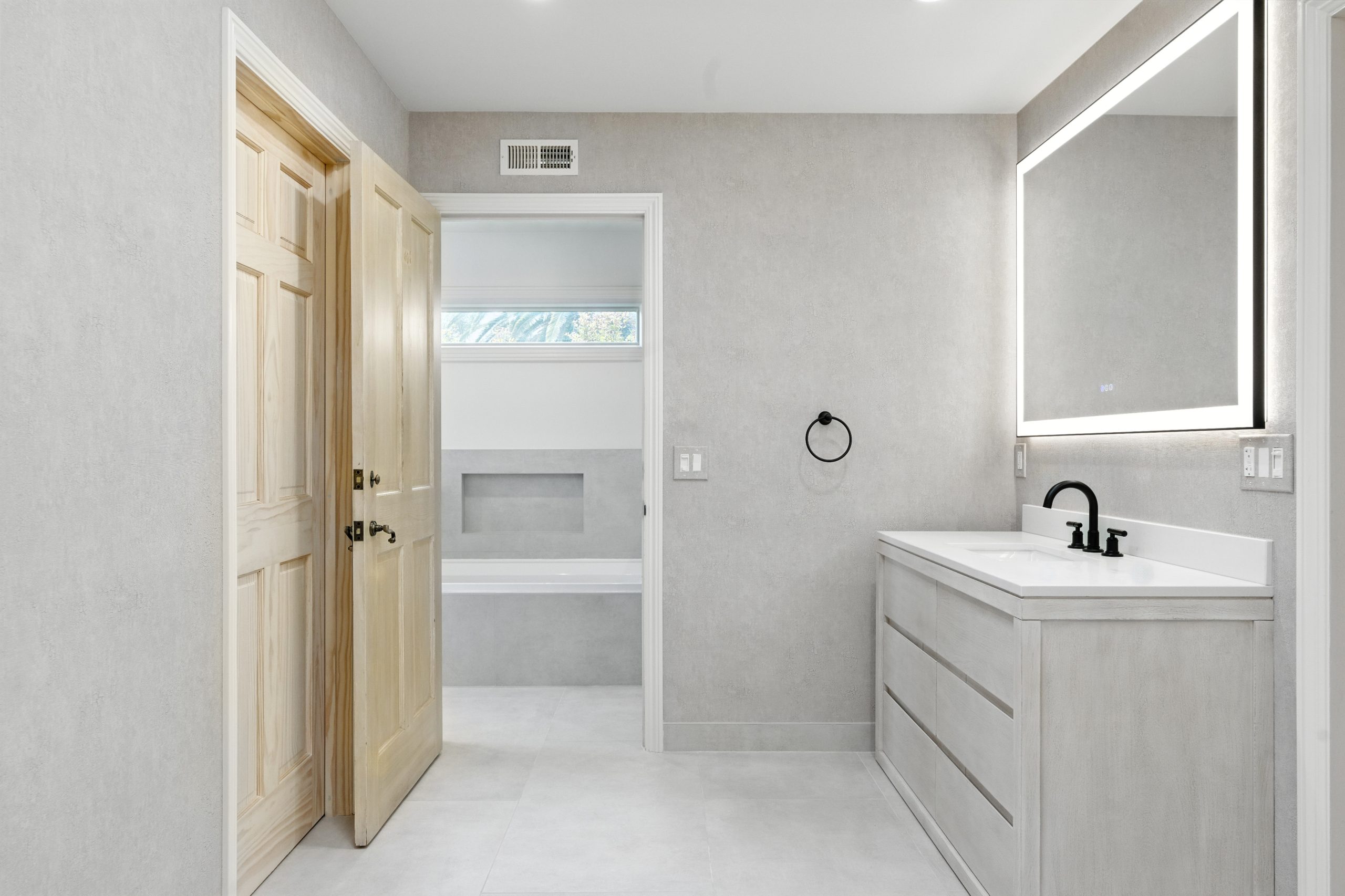 Bathroom Remodel Santa Monica After Pic10