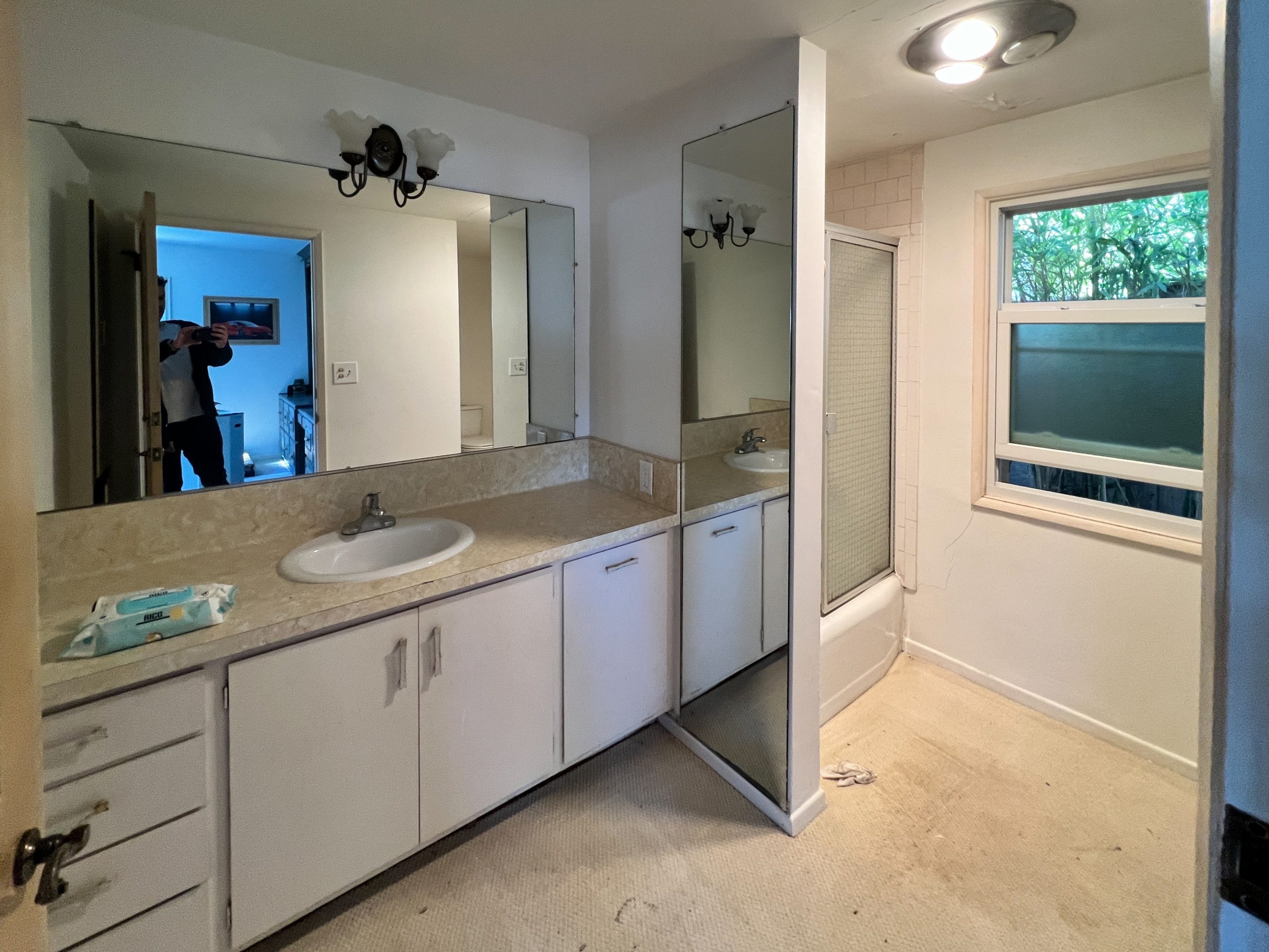 Bathroom Remodel Santa Monica Before Pic1