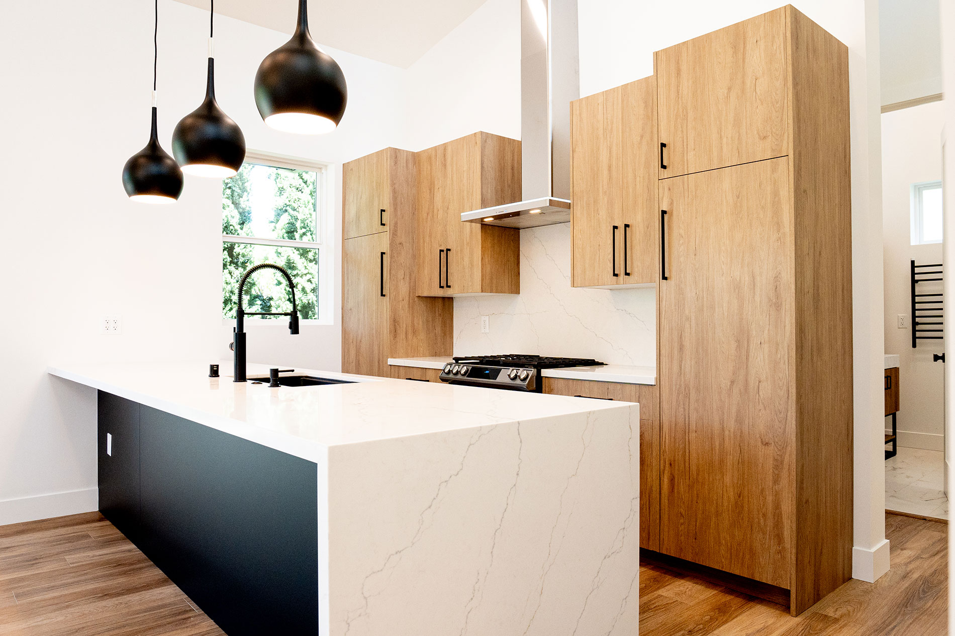 - Oasis Builders, Inc. ADU Kitchen Backsplash MSI Calacatta Miraggio Duo Quartz